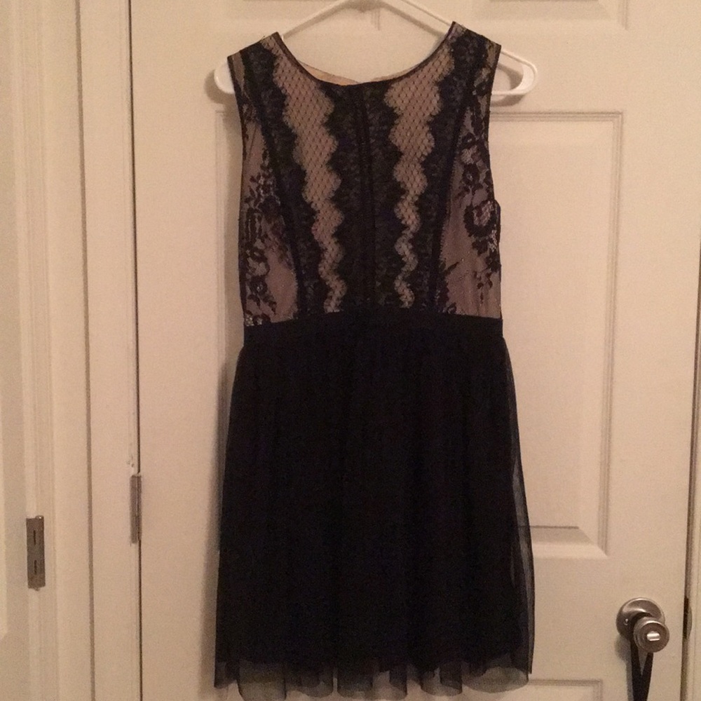 Black lace dress